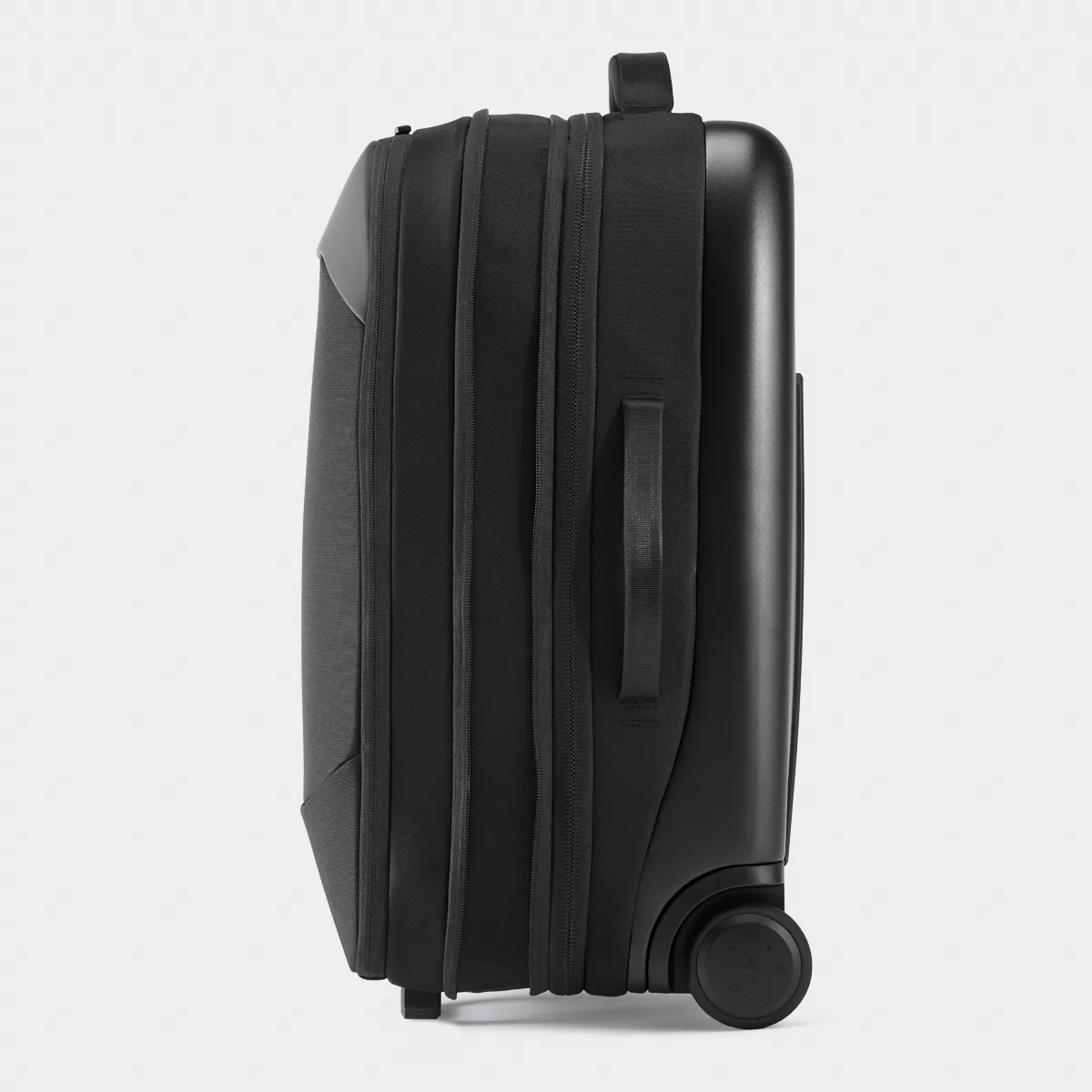 Navigator Carry-On 37L - Lost and Found